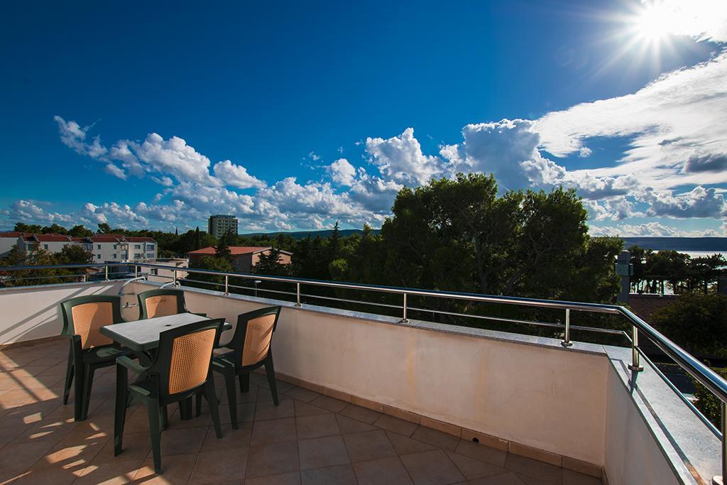 Apartmani I Sobe Grga Starigrad Paklenica Luaran gambar
