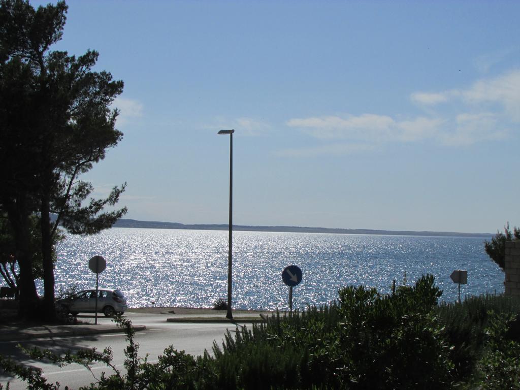 Apartmani I Sobe Grga Starigrad Paklenica Luaran gambar